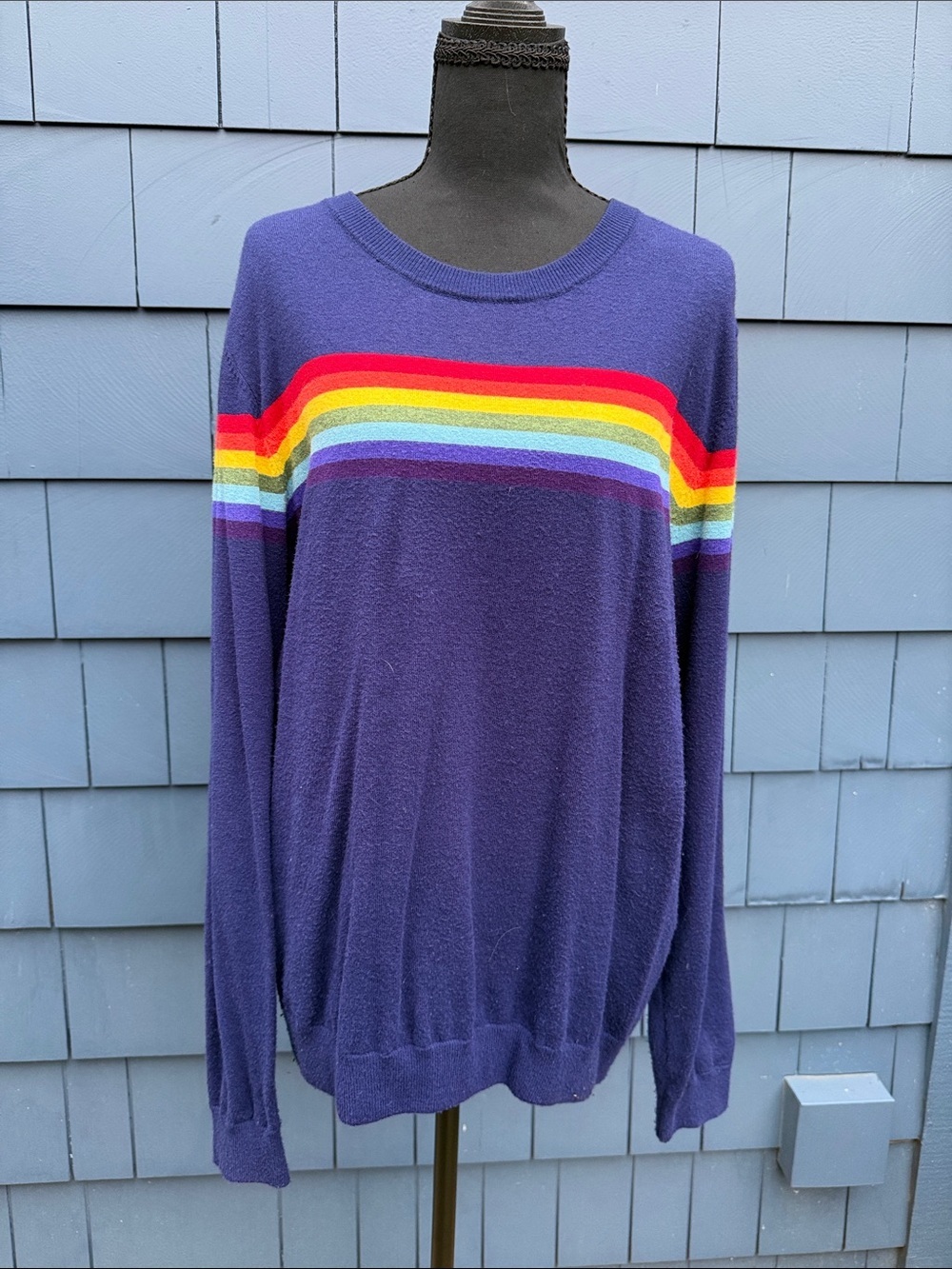 MADELEINE THOMPSON Navy Crewneck Sweater with Rainbow Stripes L 🌈